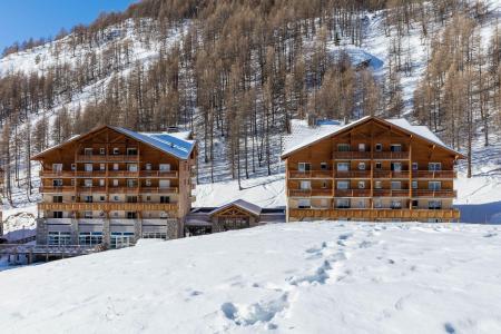 Location au ski Les Terrasses de Labrau - Val d'Allos - Extérieur hiver