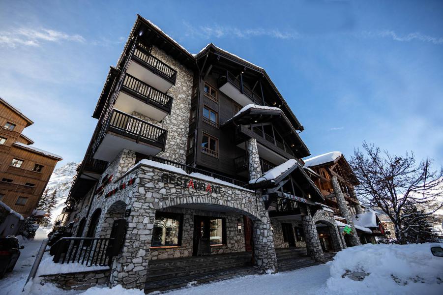 Аренда на лыжном курорте Avenue Lodge Hôtel - Val d'Isère - зимой под открытым небом