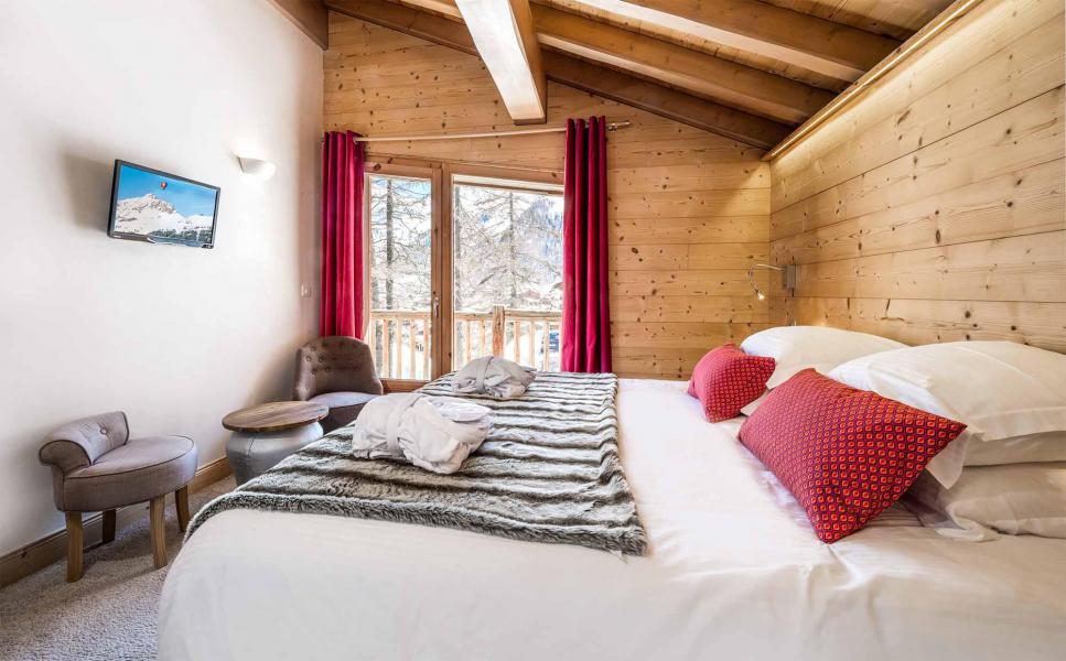 Аренда на лыжном курорте Chalet Acajuma - Val d'Isère - Комната