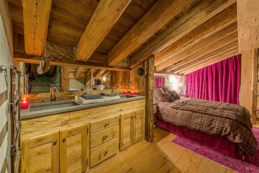 Rent in ski resort Chalet Denali - Val d'Isère - Bedroom