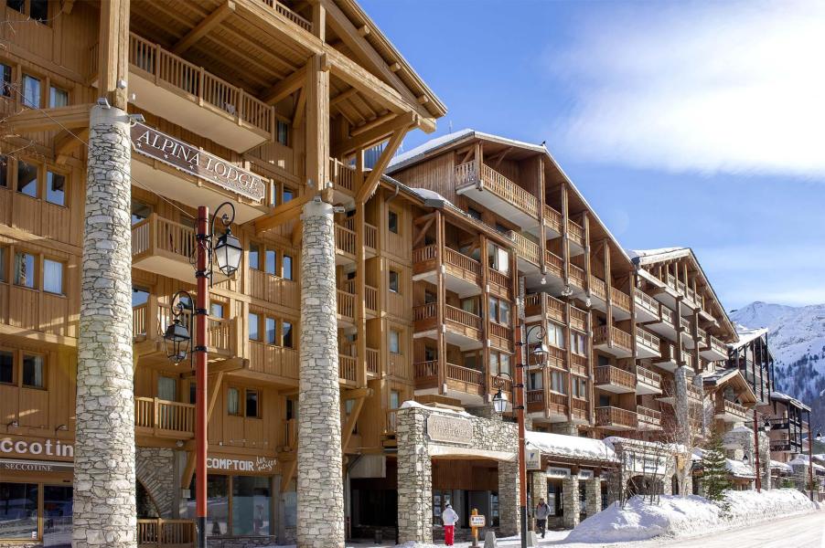 Location au ski Résidence Alpina Lodge - Val d'Isère - Extérieur hiver