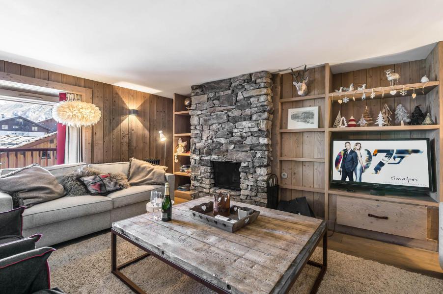 Rent in ski resort 5 room apartment 8 people (2) - Résidence Glaciers - Val d'Isère - Living room