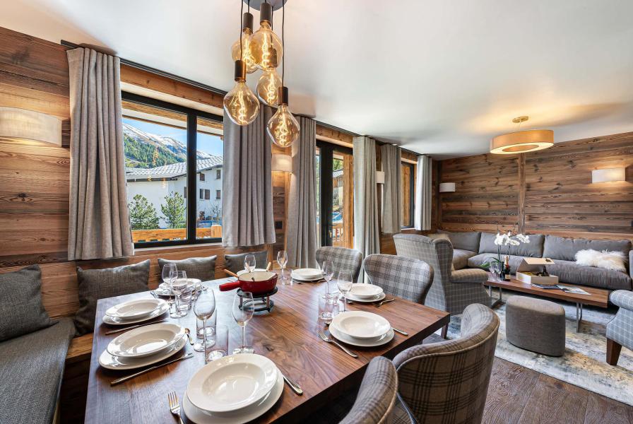 Rent in ski resort 5 room apartment 8 people (202) - Résidence le Petit Alaska - Val d'Isère - Dining area