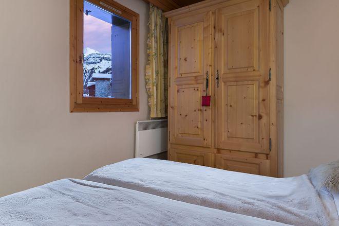 Rent in ski resort 4 room apartment 6 people (8) - Résidence les Santons - Val d'Isère - Bedroom