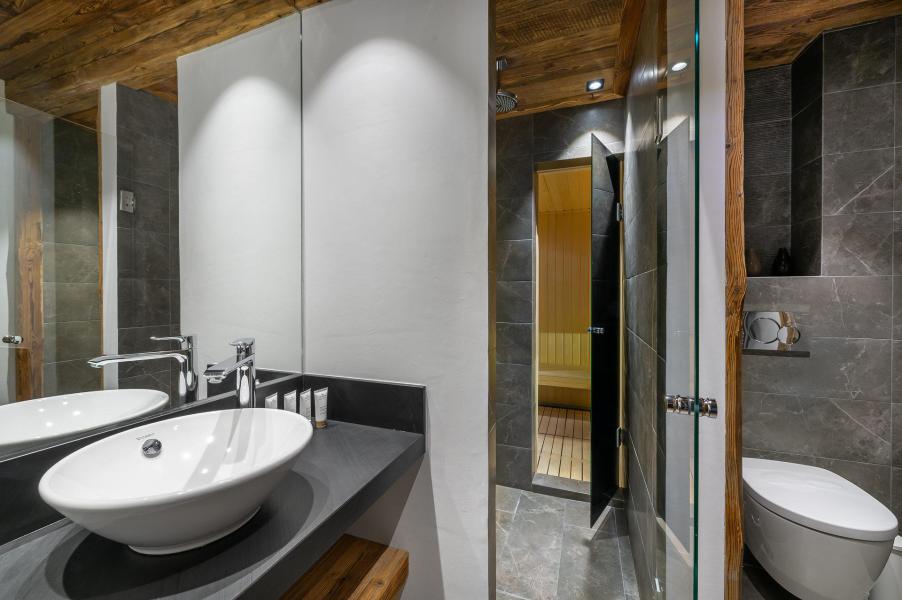 Rent in ski resort 5 room apartment 8 people (43) - Résidence Savoie - Val d'Isère - Shower room