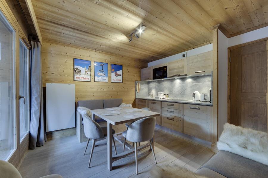 Ski verhuur Studio cabine 4 personen (12) - Résidence Télémark - Val d'Isère - Woonkamer