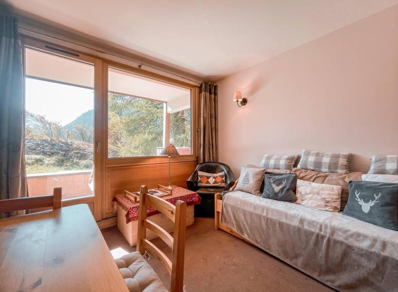 Rent in ski resort Studio sleeping corner 6 people (09) - Saint Michel - Val d'Isère - Living room