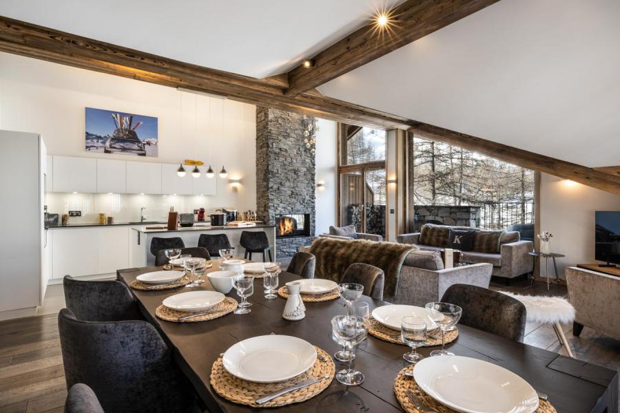 Alquiler al esquí Apartamento dúplex 5 piezas 8 personas (A31) - Vail Lodge - Val d'Isère - Mesa