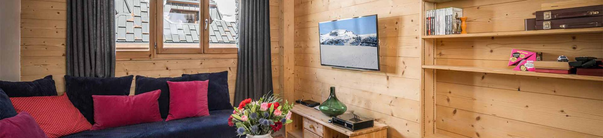 Rent in ski resort Chalet Acajuma - Val d'Isère - Living room
