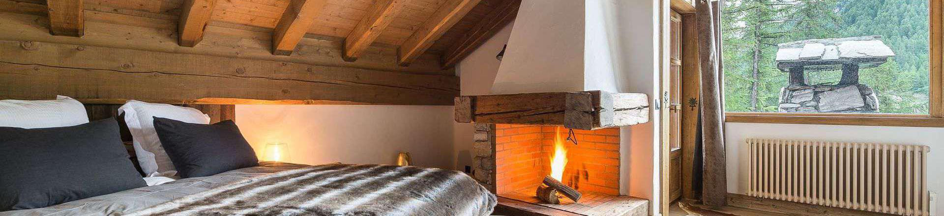 Rent in ski resort 6 room quadriplex chalet 10 people - Chalet Petit Yéti - Val d'Isère - Bedroom