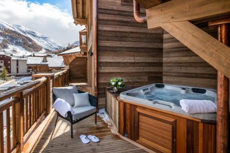 Rent in ski resort 4 room duplex apartment cabin 6-8 people (05) - Alaska Lodge - Val d'Isère - Terrace