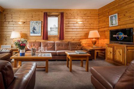 Rent in ski resort Chalet Charvet - Val d'Isère - Living area