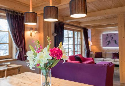 Rent in ski resort Chalet Davos - Val d'Isère - Living area