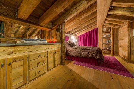 Rent in ski resort Chalet Denali - Val d'Isère - Bedroom