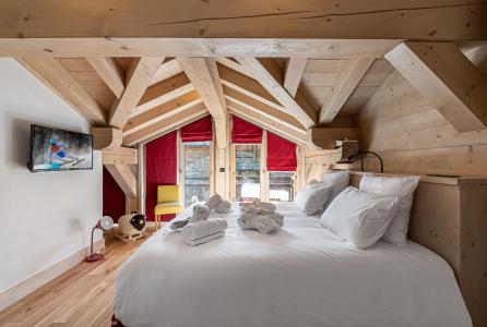 Rent in ski resort 6 room duplex chalet 11 people - Chalet Saint Joseph - Val d'Isère - Bedroom