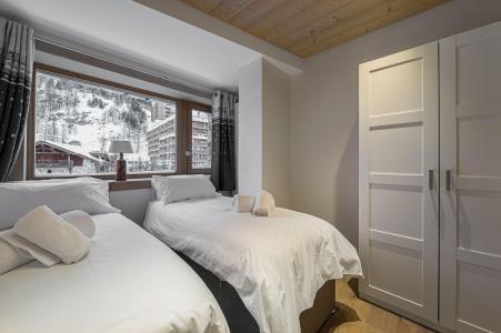 Skiverleih 3 Zimmer Maisonettewohnung für 4 Personen (3) - Résidence Cygnaski - Val d'Isère - Schlafzimmer