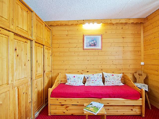 Location au ski Appartement 2 pièces 6 personnes (12) - Arcelle - Val Thorens - Canapé-gigogne