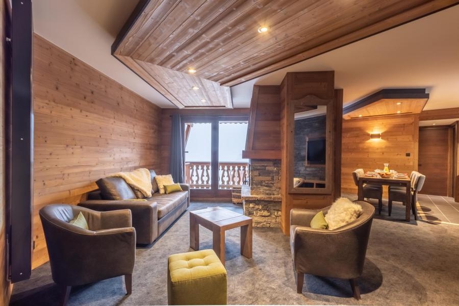 Rent in ski resort 4 room apartment 6 people - Chalet Altitude - Val Thorens - Living room
