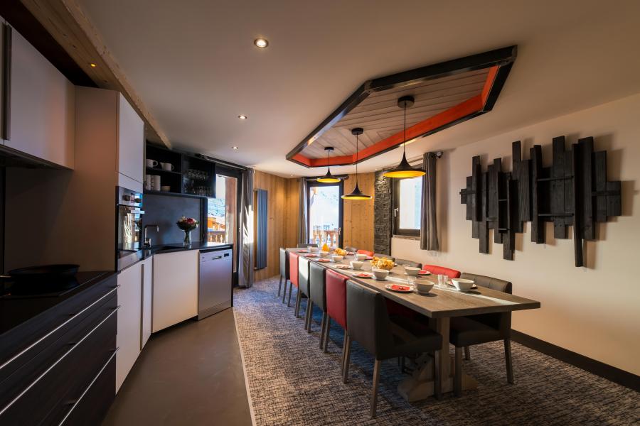 Rent in ski resort 7 room apartment 12-14 people - Chalet Altitude - Val Thorens - Kitchen