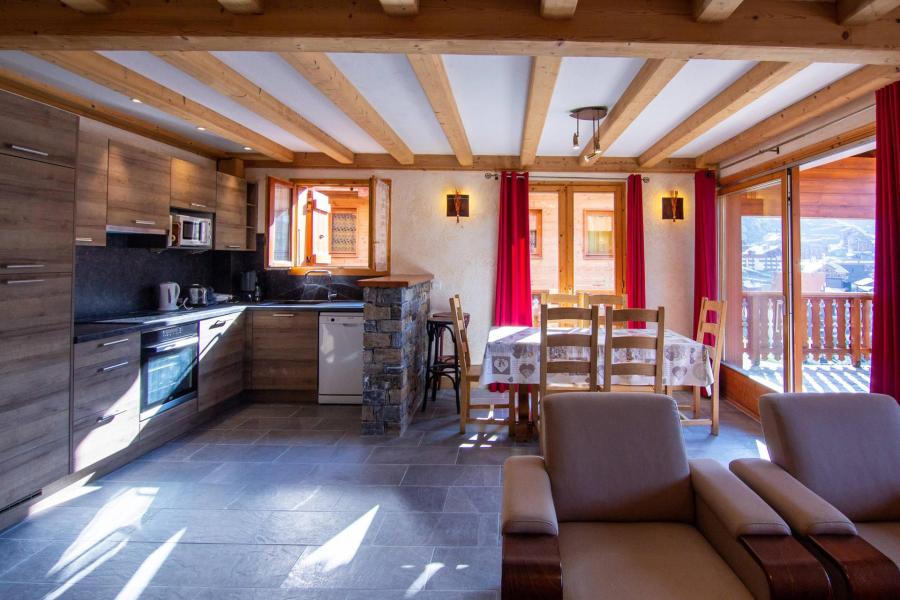Rent in ski resort 3 room apartment 6 people (2) - Chalet Bouquetin - Val Thorens - Living room
