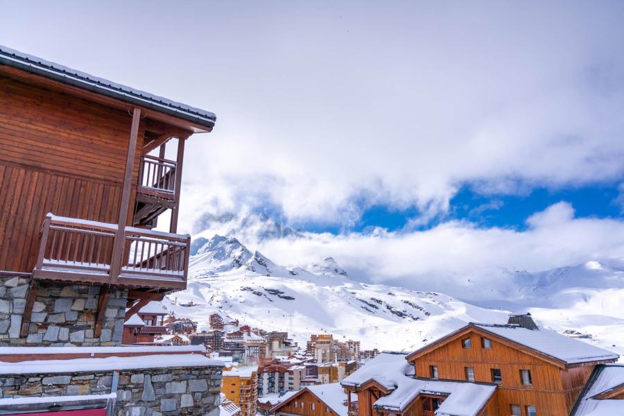 Holiday in mountain resort Chalet Chamois - Val Thorens - Winter outside