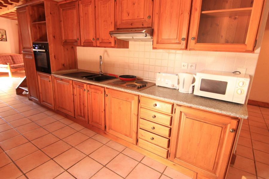 Rent in ski resort 6 room duplex apartment 10 people (3) - Chalet les Trolles - Val Thorens - Kitchenette