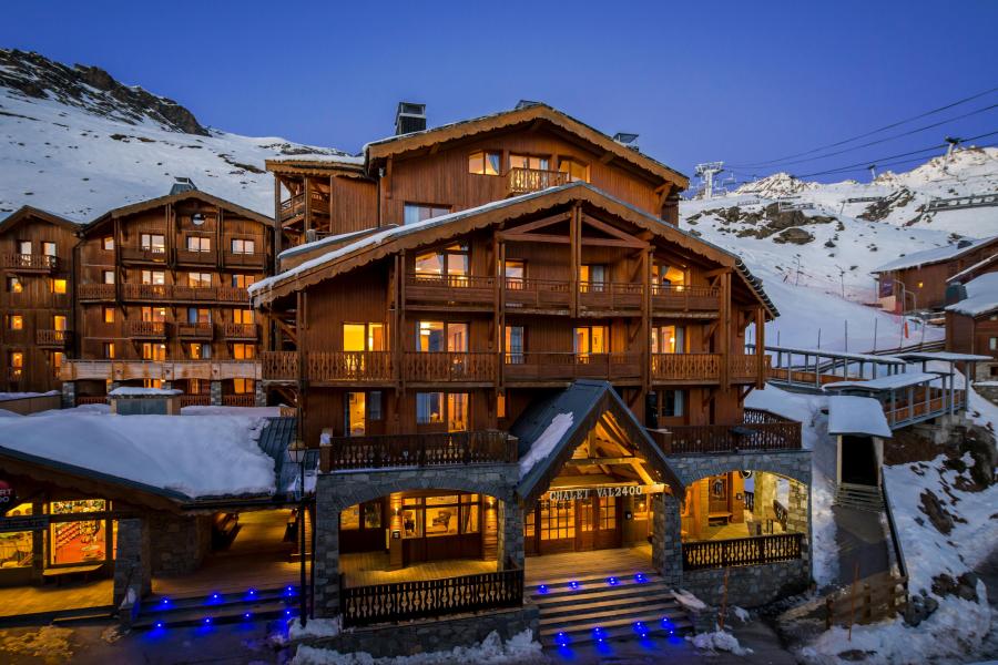 Аренда на лыжном курорте Chalet Val 2400 - Val Thorens - зимой под открытым небом