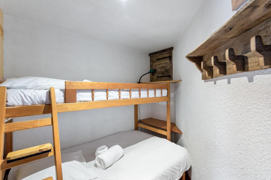 Rent in ski resort Studio sleeping corner 4 people (T7) - La Résidence le Sérac - Val Thorens - Bedroom