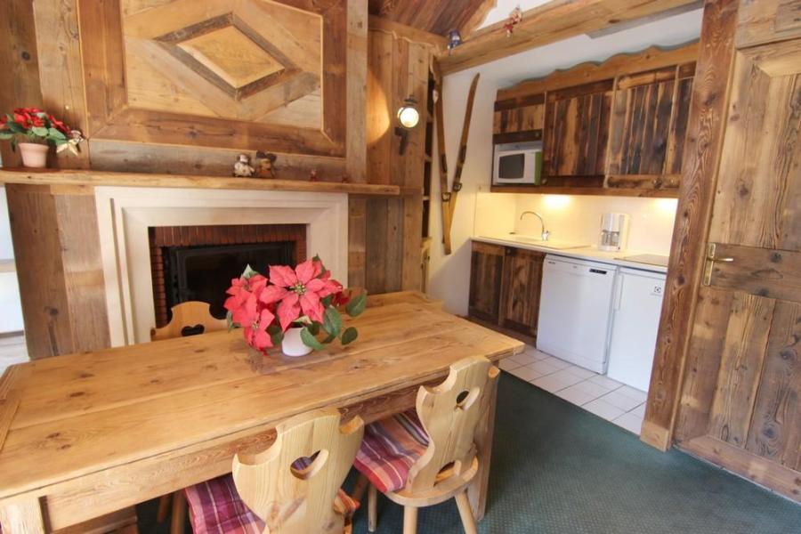 Rent in ski resort 3 room apartment 6 people (32) - Le Chalet Diamant - Val Thorens - Living room
