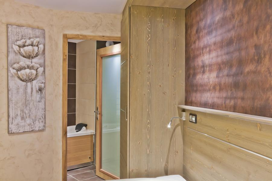 Rent in ski resort Les Balcons Platinium - Val Thorens - Bathroom