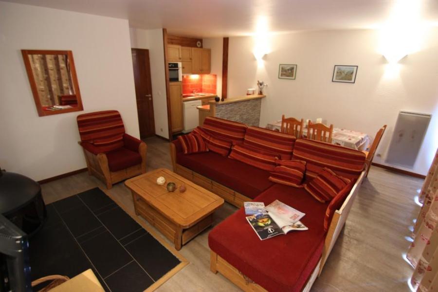 Rent in ski resort 3 room apartment 4 people (3) - Résidence Beau Soleil - Val Thorens - Living room