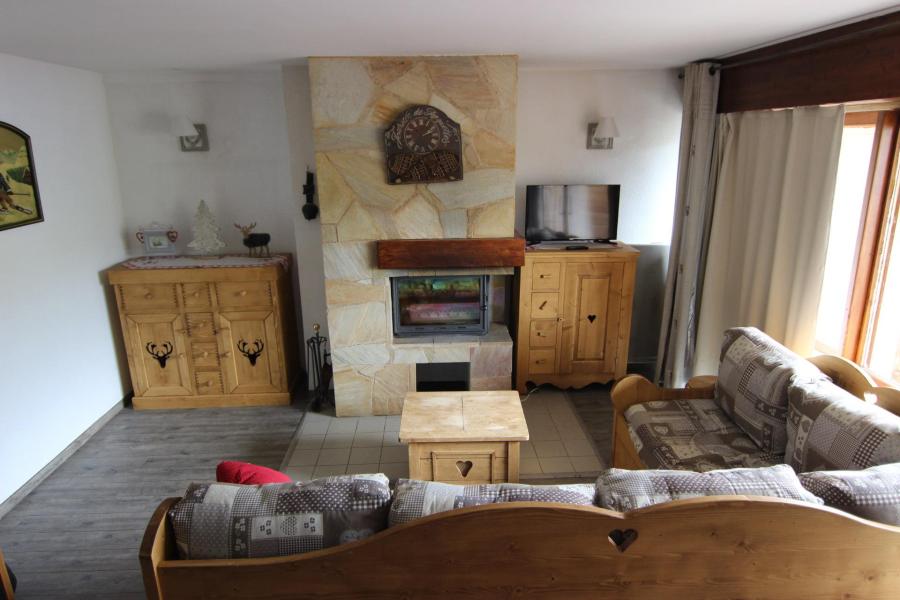 Rent in ski resort 3 room apartment 6 people (7) - Résidence Beau Soleil - Val Thorens - Living room