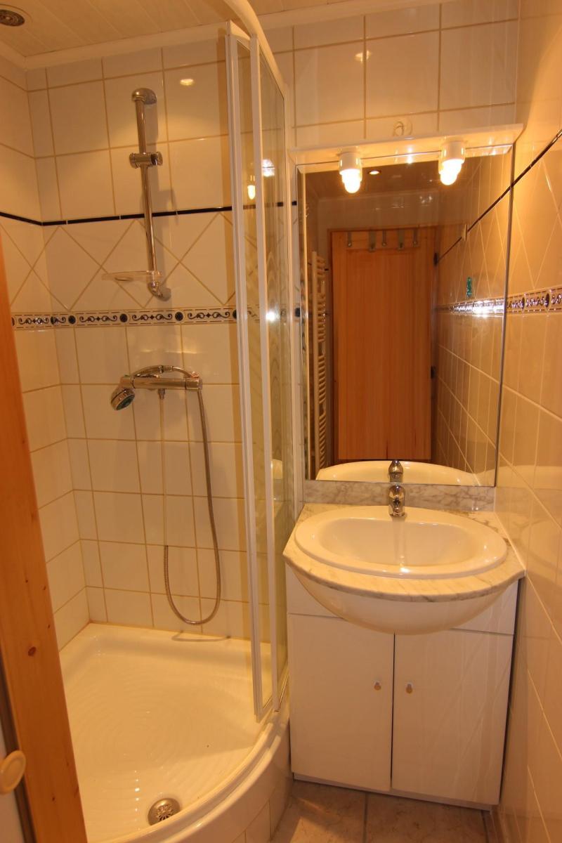 Alquiler al esquí Apartamento 2 piezas para 4 personas (4) - Résidence Beau Soleil - Val Thorens - Cuarto de ducha