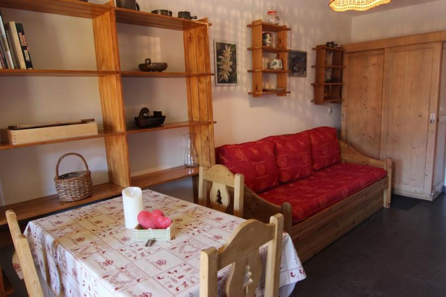 Rent in ski resort Studio 3 people (2106) - Résidence Cimes de Caron - Val Thorens - Living room