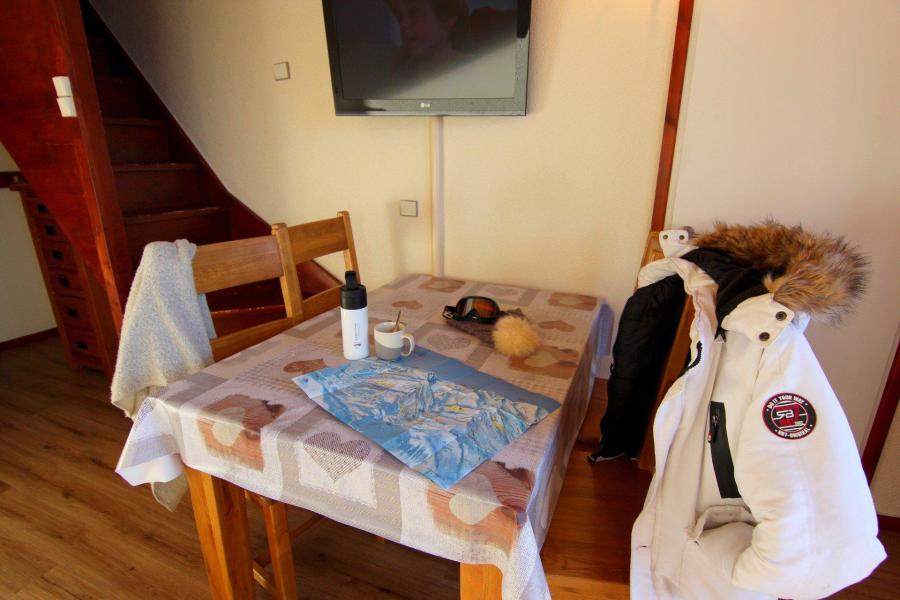 Skiverleih 2 Zimmer Maisonettewohnung für 4 Personen (567) - Résidence du Silveralp - Val Thorens - Wohnzimmer