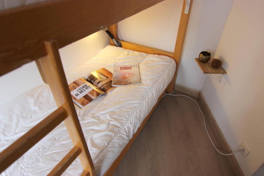 Rent in ski resort 3 room apartment 6 people (17) - Résidence Hauts de Chavière - Val Thorens - Bedroom