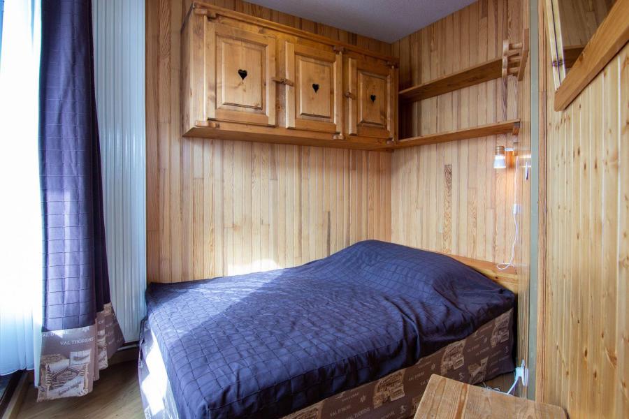 Skiverleih 3-Zimmer-Holzhütte für 6 Personen (B22) - Résidence Hauts de Chavière - Val Thorens - Schlafzimmer