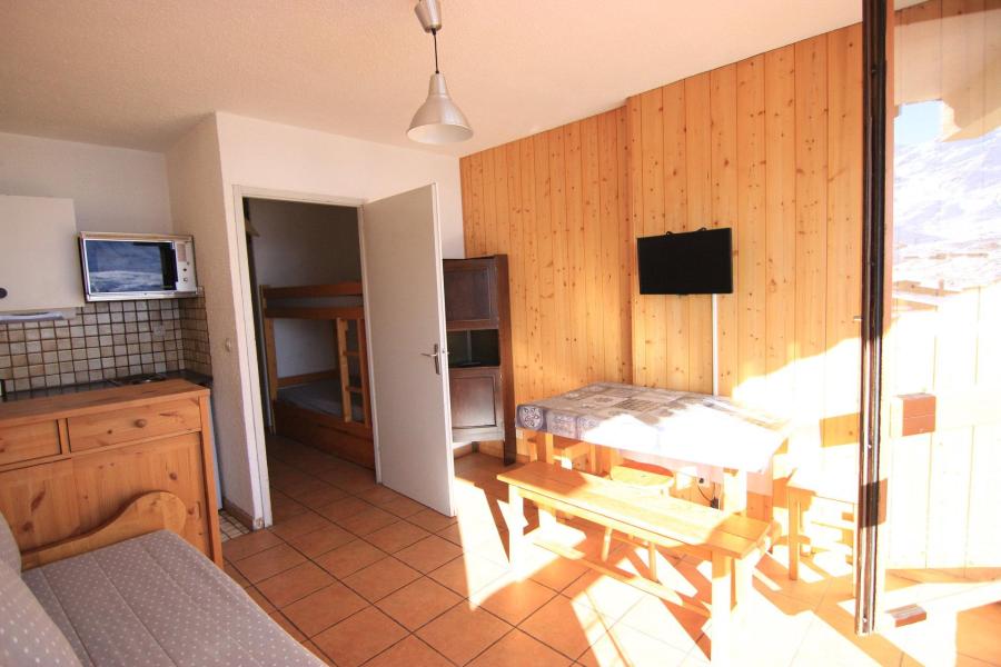 Rent in ski resort Studio 4 people (503) - Résidence le Lac du Lou - Val Thorens - Living room