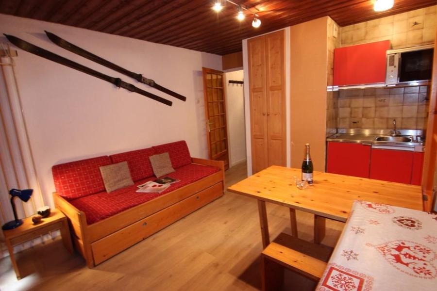Rent in ski resort Studio 2 people (B9) - Résidence le Sérac - Val Thorens - Living room