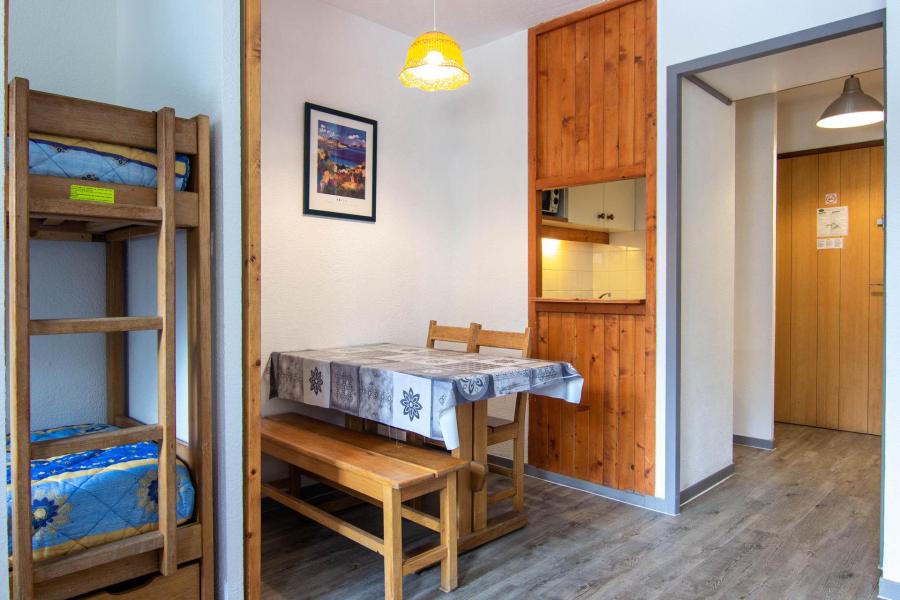 Rent in ski resort Studio 3 people (32) - Résidence le Zénith - Val Thorens - Living room