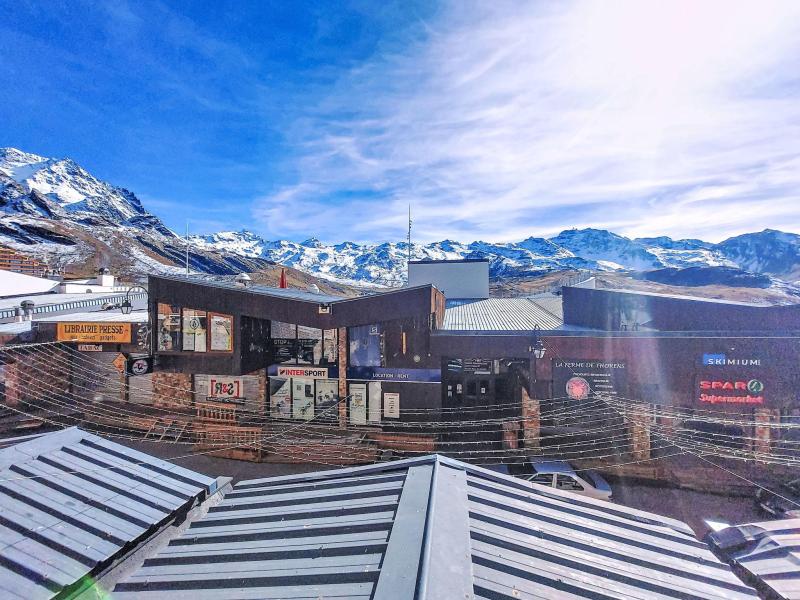 Rent in ski resort Résidence Les Olympiades - Val Thorens - Winter outside
