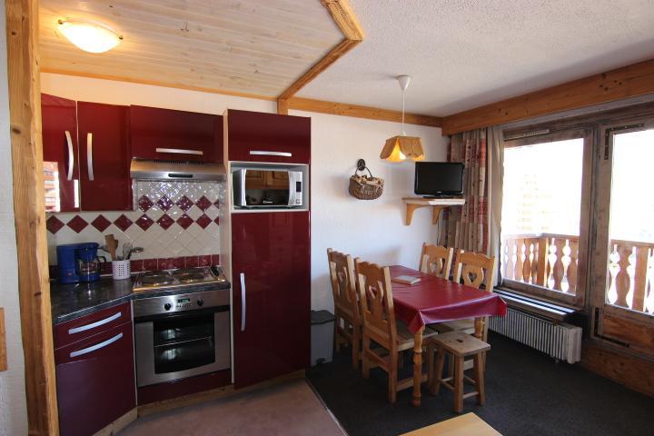 Rent in ski resort Studio sleeping corner 4 people (92) - Résidence Névés - Val Thorens - Kitchenette