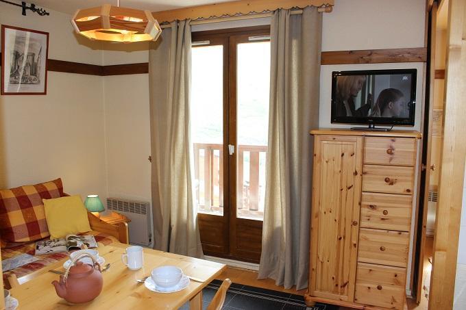 Skiverleih 2-Zimmer-Holzhütte für 4 Personen (58) - Résidence Reine Blanche - Val Thorens - Wohnzimmer