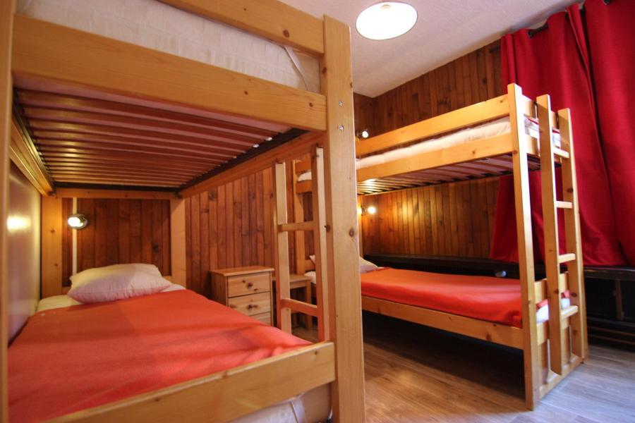 Rent in ski resort 2 room apartment 6 people (B17) - Résidence Roc de Péclet - Val Thorens