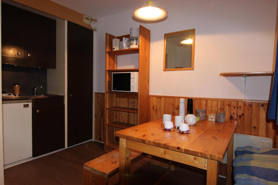 Rent in ski resort Studio 2 people (145) - Résidence Roche Blanche - Val Thorens - Apartment