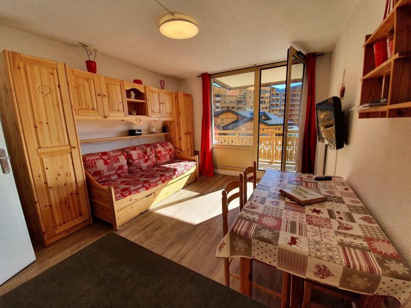 Rent in ski resort Studio sleeping corner 4 people (2) - Résidence Roche Blanche - Val Thorens - Living room