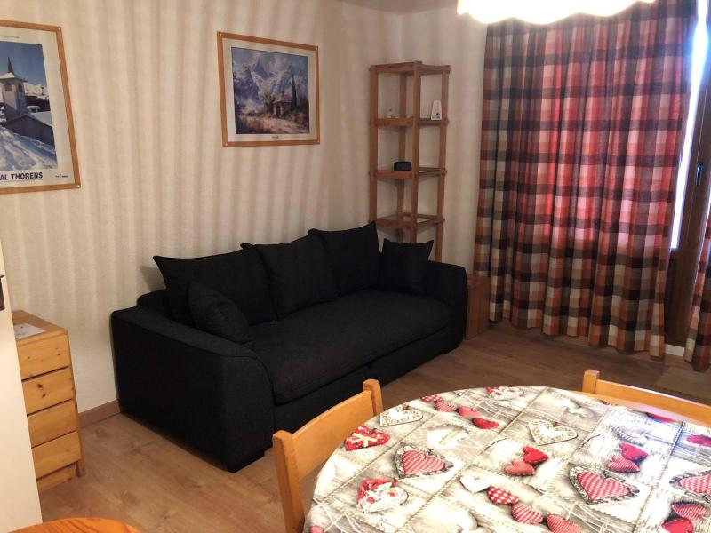 Rent in ski resort Studio sleeping corner 4 people (63) - Résidence Roche Blanche - Val Thorens - Living room