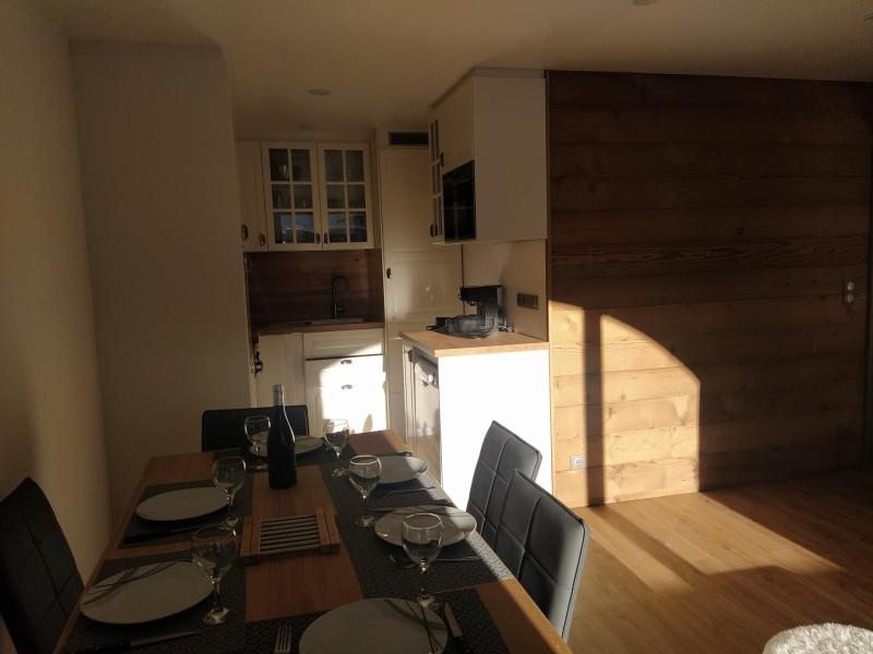 Rent in ski resort 2 room apartment cabin 6 people (2404) - Résidence Val Set - Val Thorens - Living room