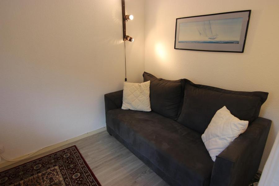 Rent in ski resort 2 room apartment 4 people (677) - Résidence Vanoise - Val Thorens - Living room
