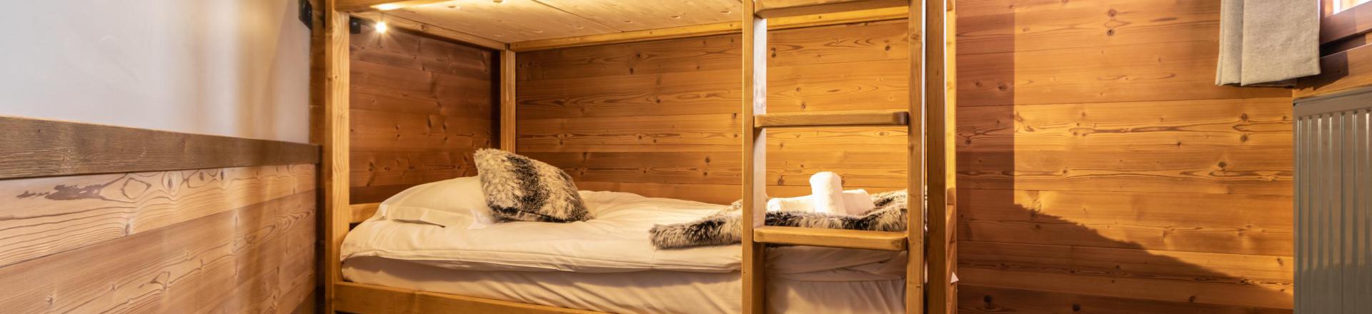 Rent in ski resort 7 room duplex apartment 12 people - Chalet Altitude - Val Thorens - Bunk beds